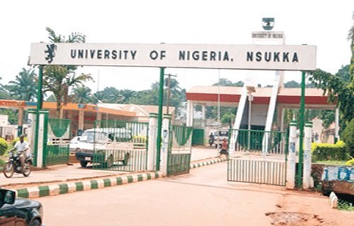 [Video] UNN student got expelled for strip-dancing – Cubana gifts her ₦5M