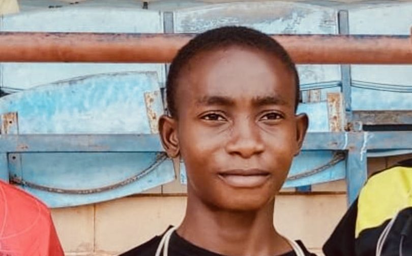 Nigerian Teenager, 17, Achieves Guinness World Record for One-Foot Skipping