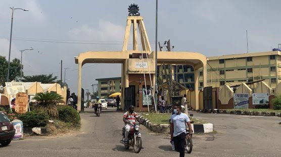 Ibadan Polytechnic Instructs Students to Take Indefinite Mid-Semester Break
